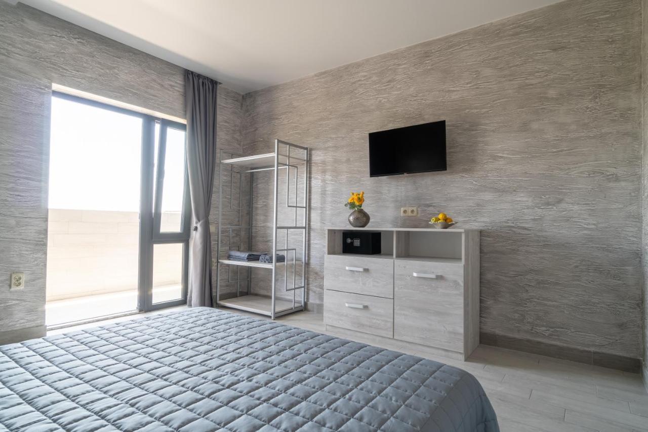 Qzone Family Club Санжейка Hotel Екстериор снимка
